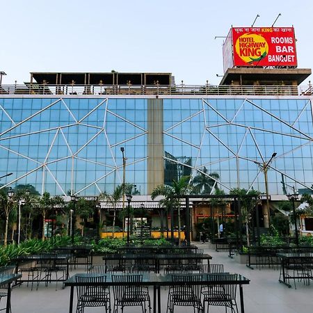 Hotel Highway King ชัยปุระ ภายนอก รูปภาพ