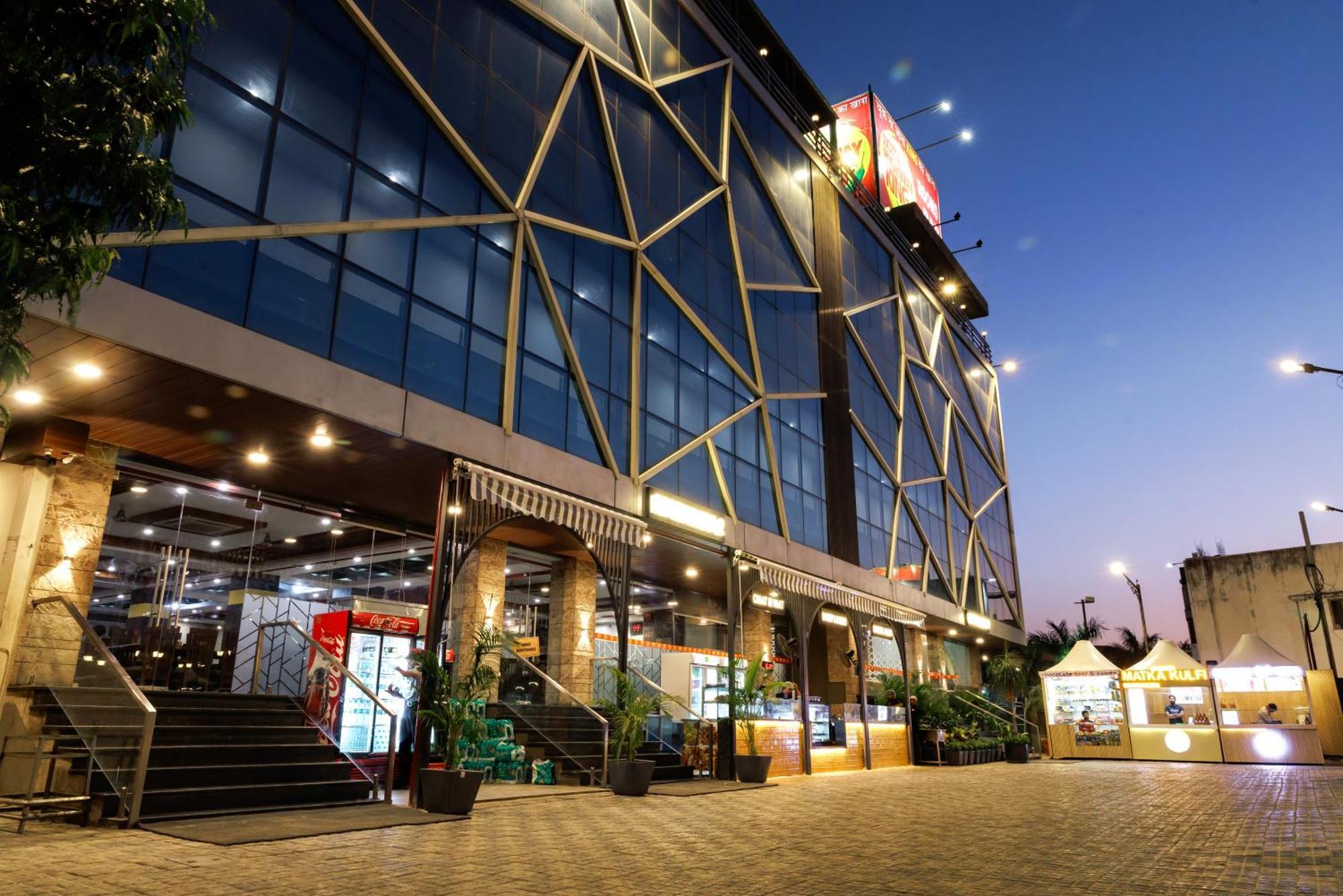 Hotel Highway King ชัยปุระ ภายนอก รูปภาพ